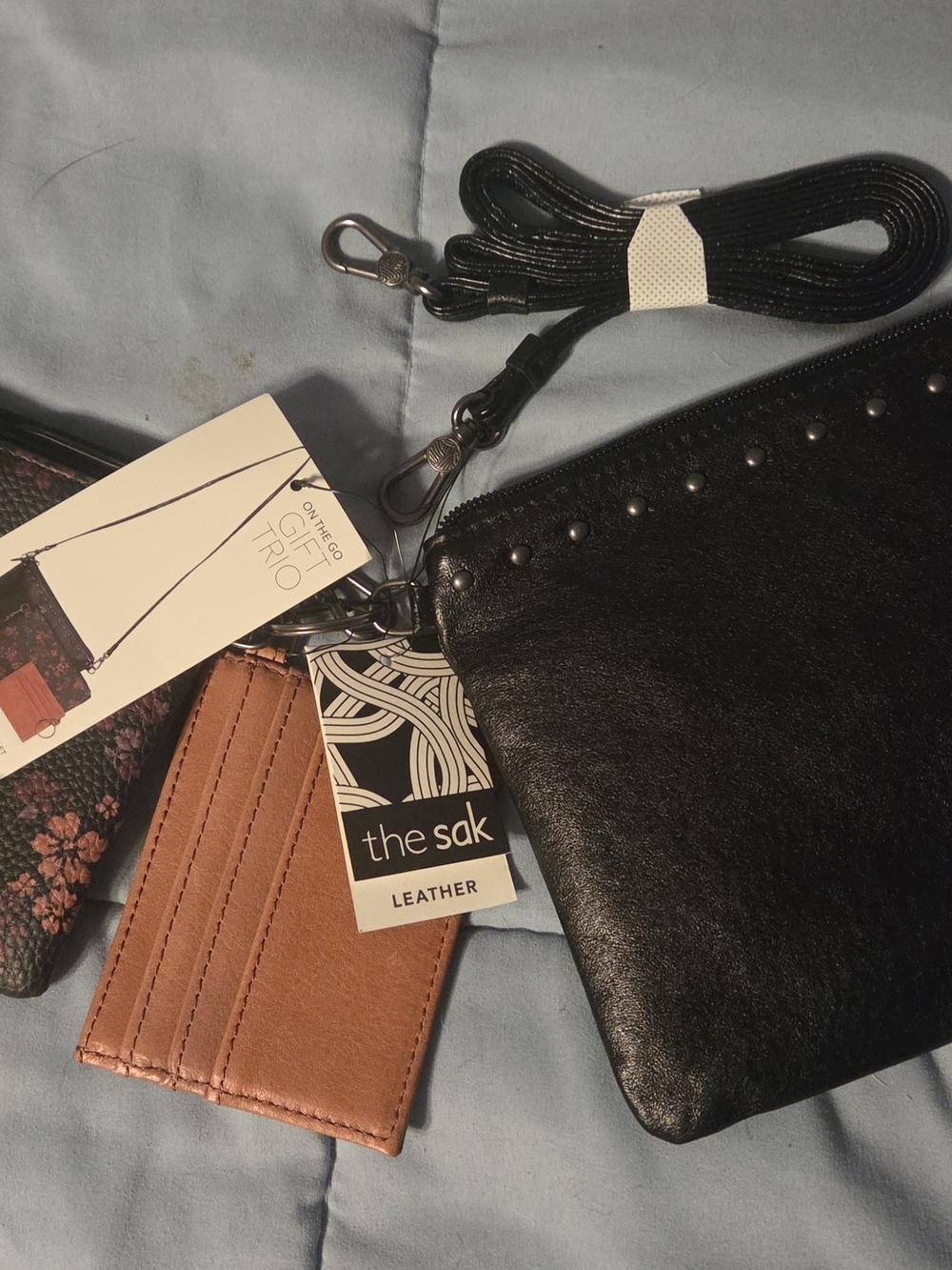3 Piece Leather Crossbody, Wristlet, Card Holder Set from The Sak NEW wTags - Picture 2 of 8
